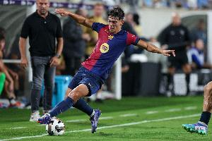 罗马诺：科莫准备支付600万欧元买断巴萨边卫瓦莱