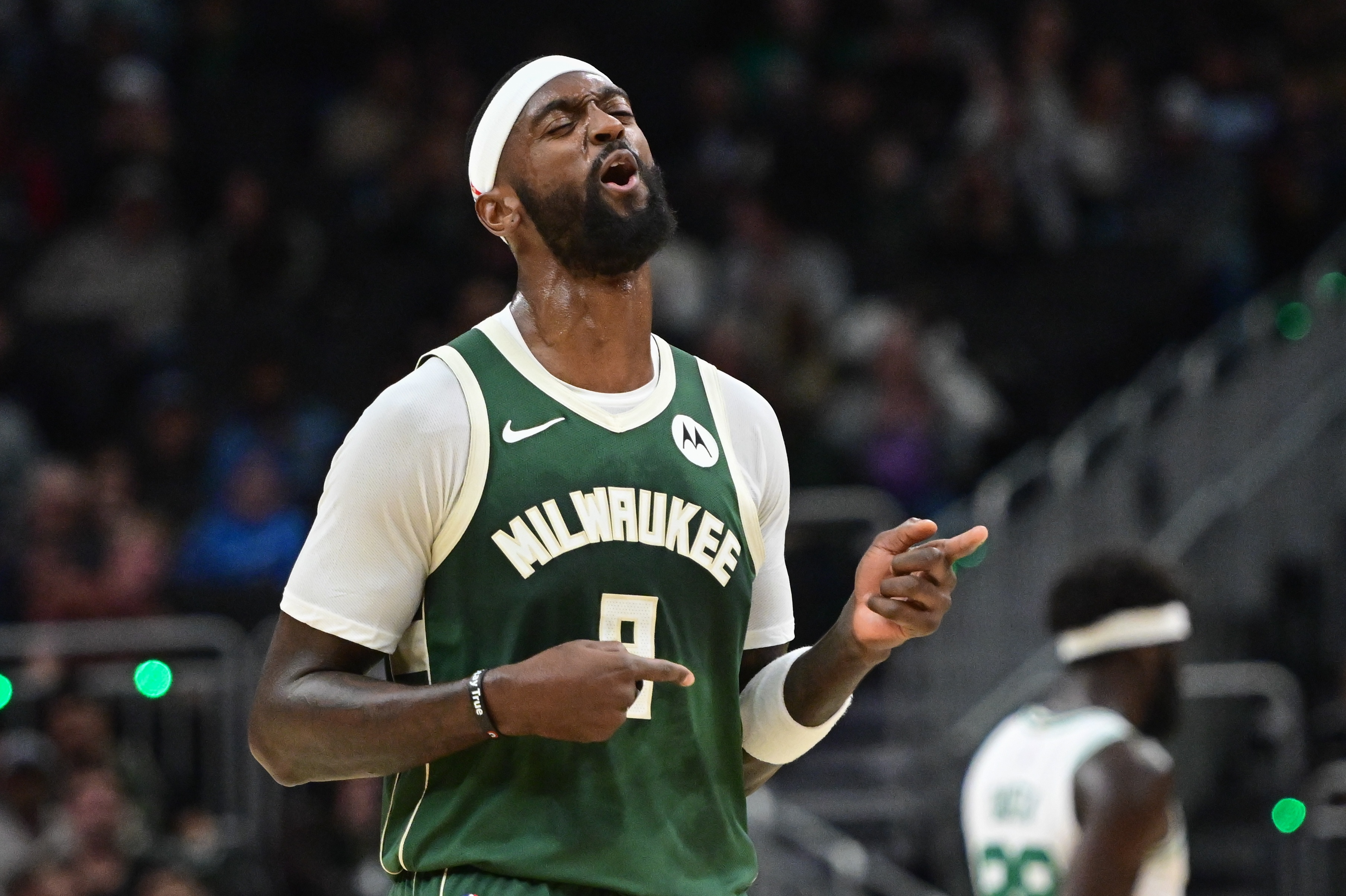 Baccarat Gaming-这么多铁人！波蒂斯&amp;罗林斯&amp;哈里斯半场合计14中2仅拿7分