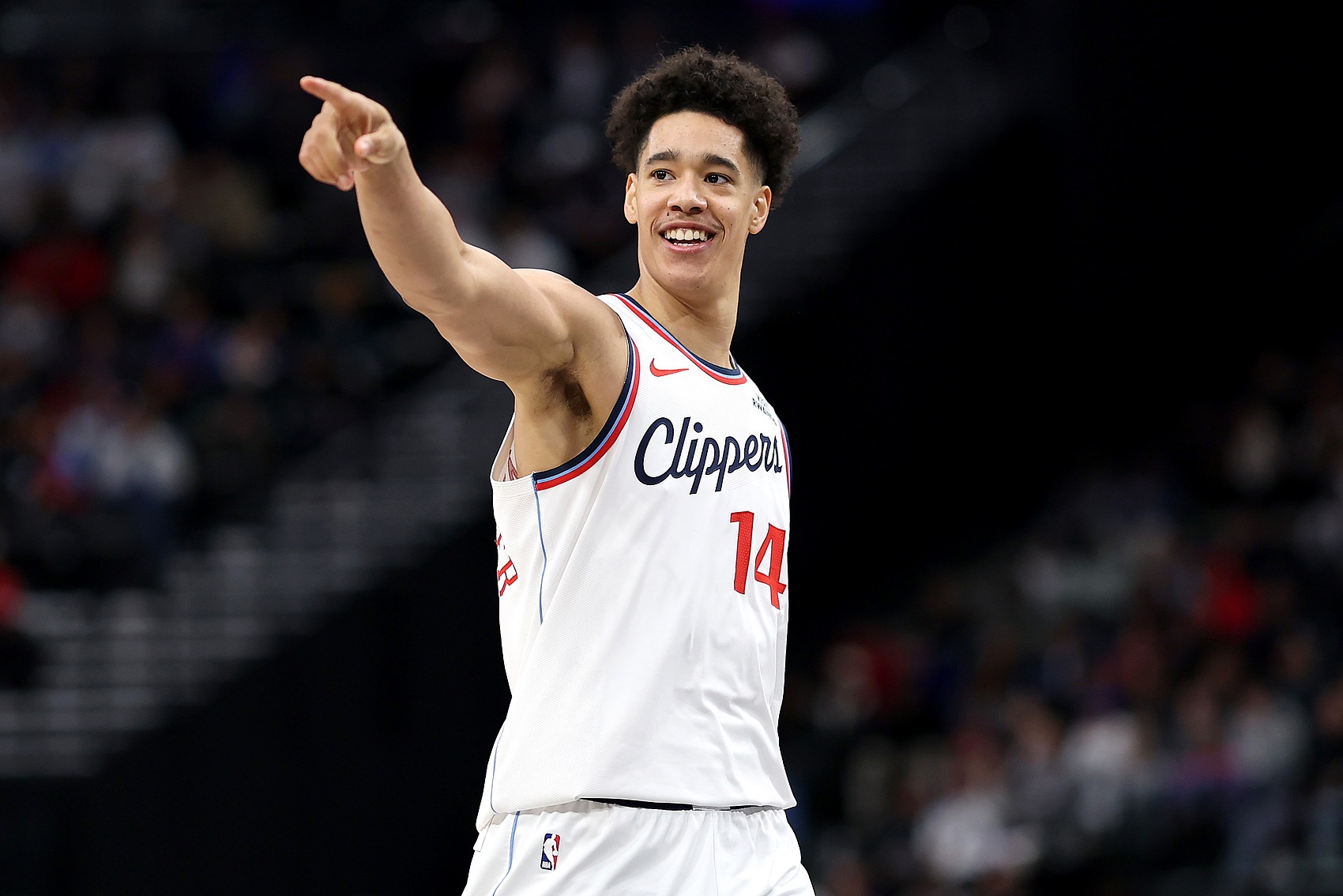 在线下注-卢：尼德豪泽的防守能改变比赛 他接下来需多投篮&amp;多参与挡拆外弹